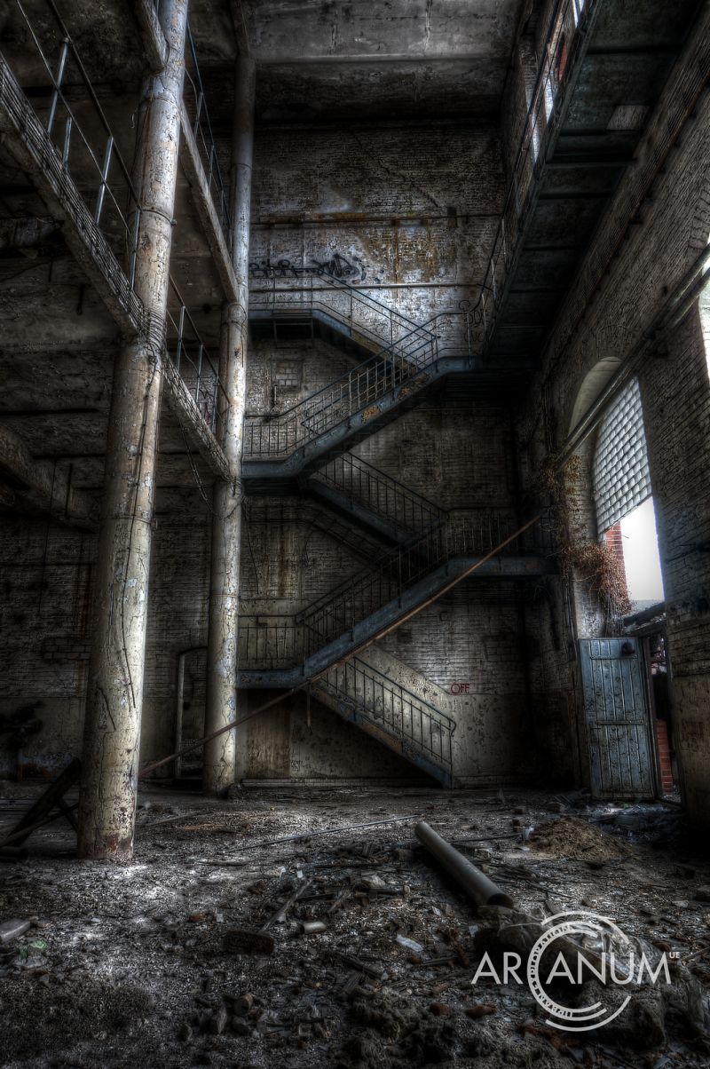 Urbex photography at an abandoned distillery 2