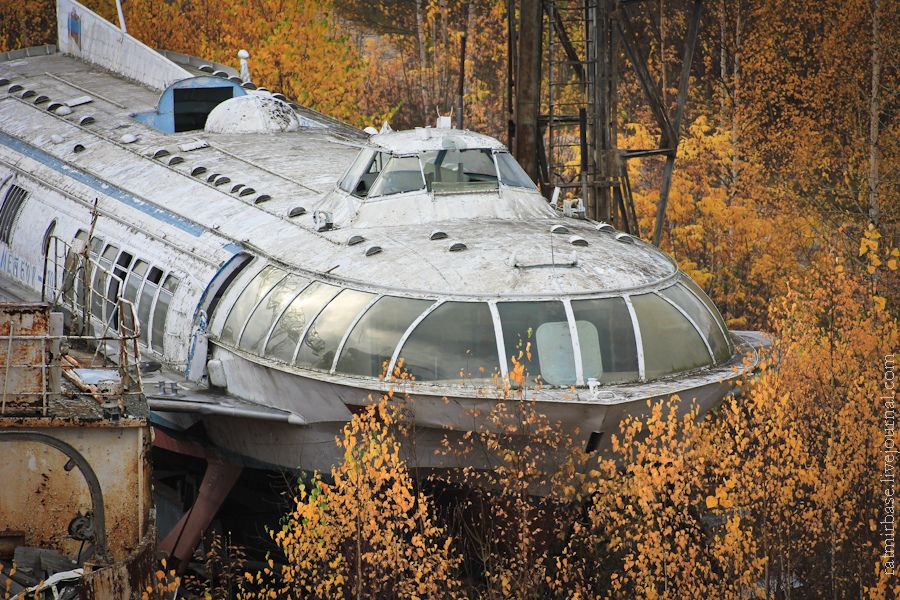 this-graveyard-contains-the-abandoned-raketas-or-rockets-that-once-plied-the-volga-and-other-great-rivers-of-the-soviet-union-during-the-cold-war-years-4
